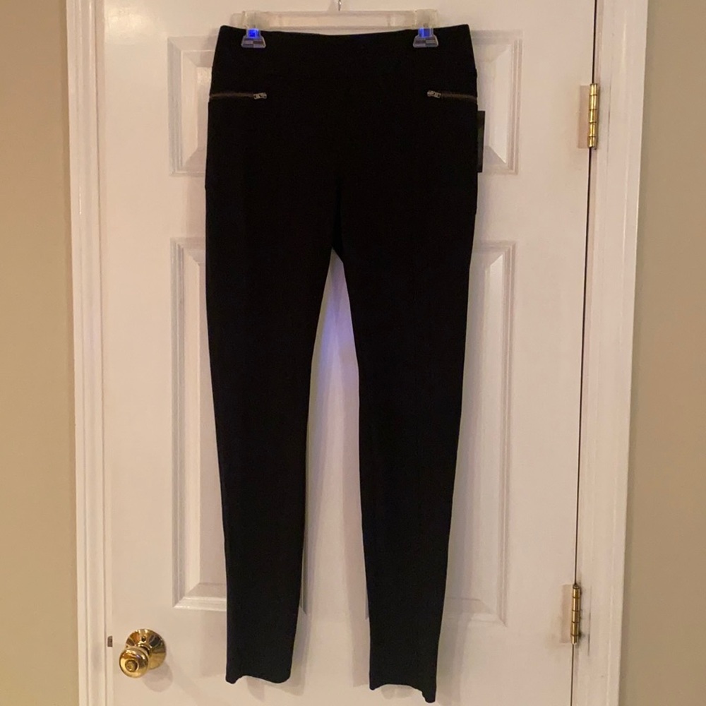 Brand new with tags international concepts skinny leg pants size 8